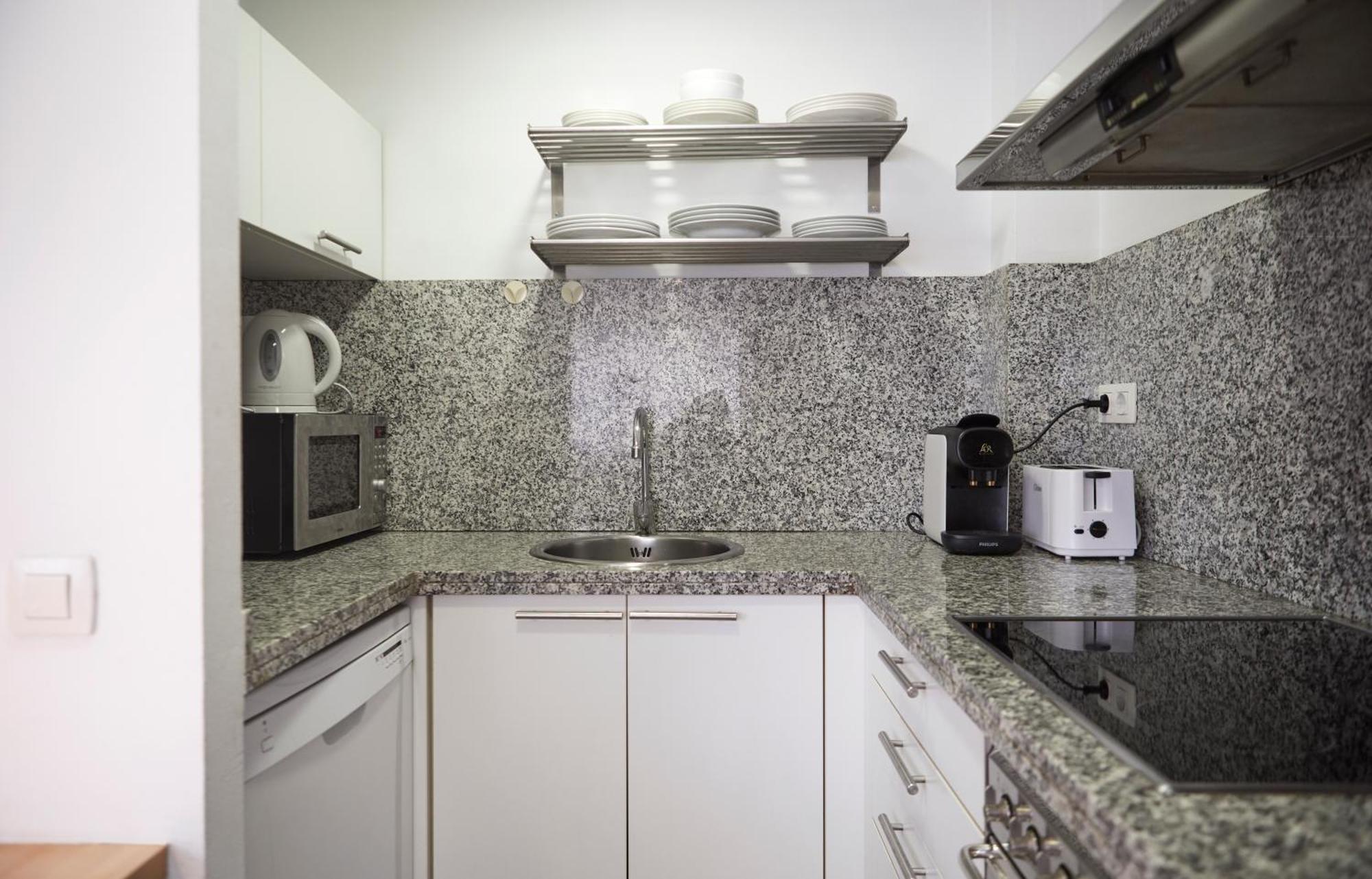 SUN RAMBLA CATALUNYA GAUDI Limpieza Desinfección Apartamento *